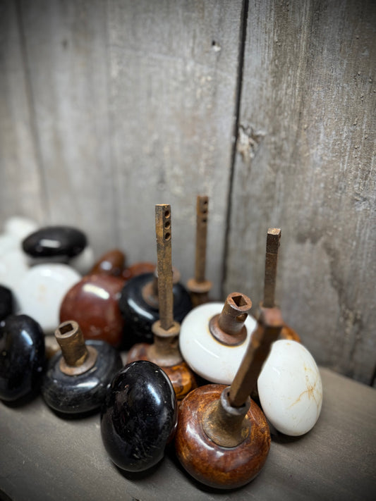 VINTAGE DOOR KNOB, Assorted