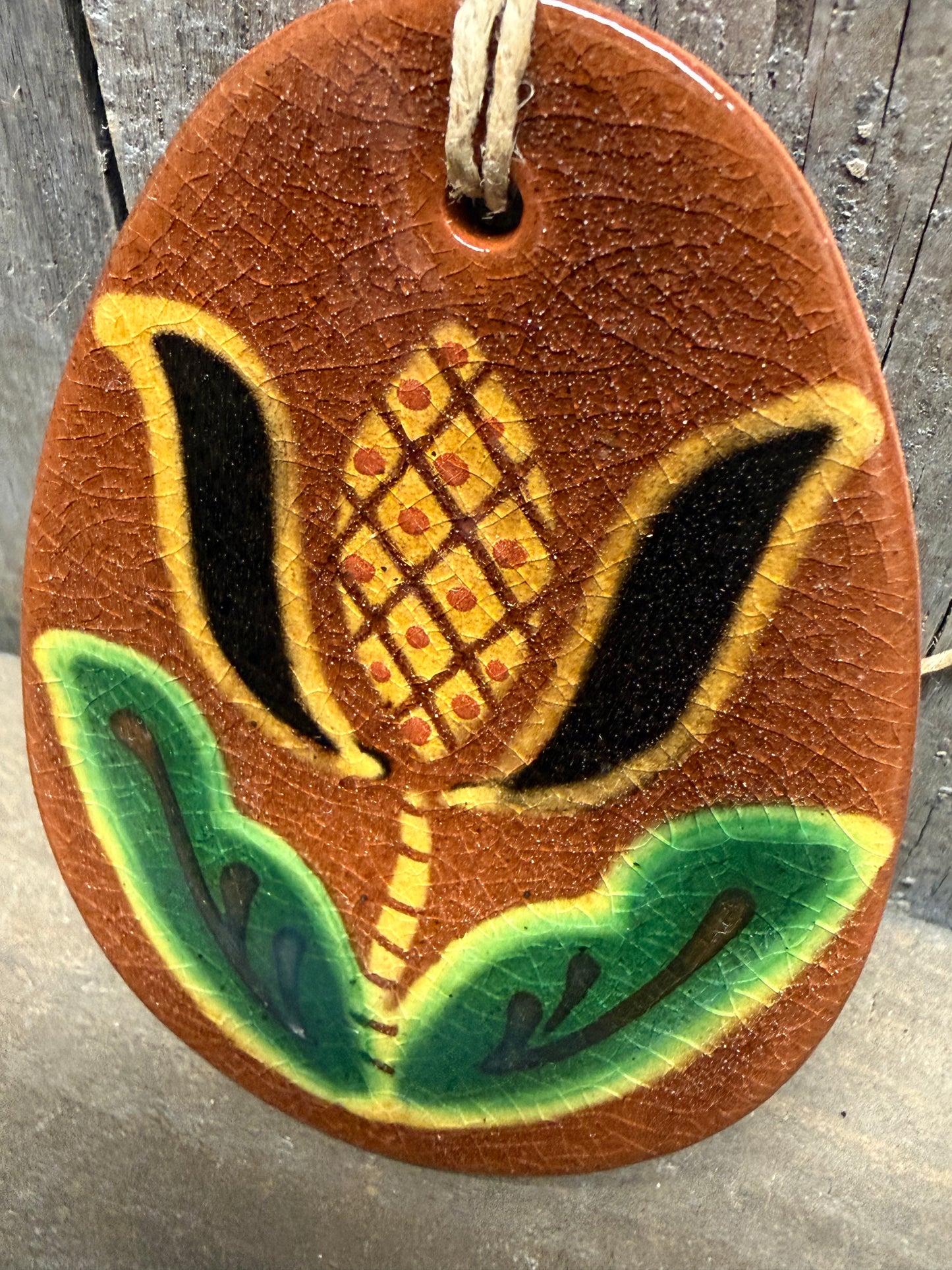 Ornament, Redware, SGRAFFITO TULIP EGG