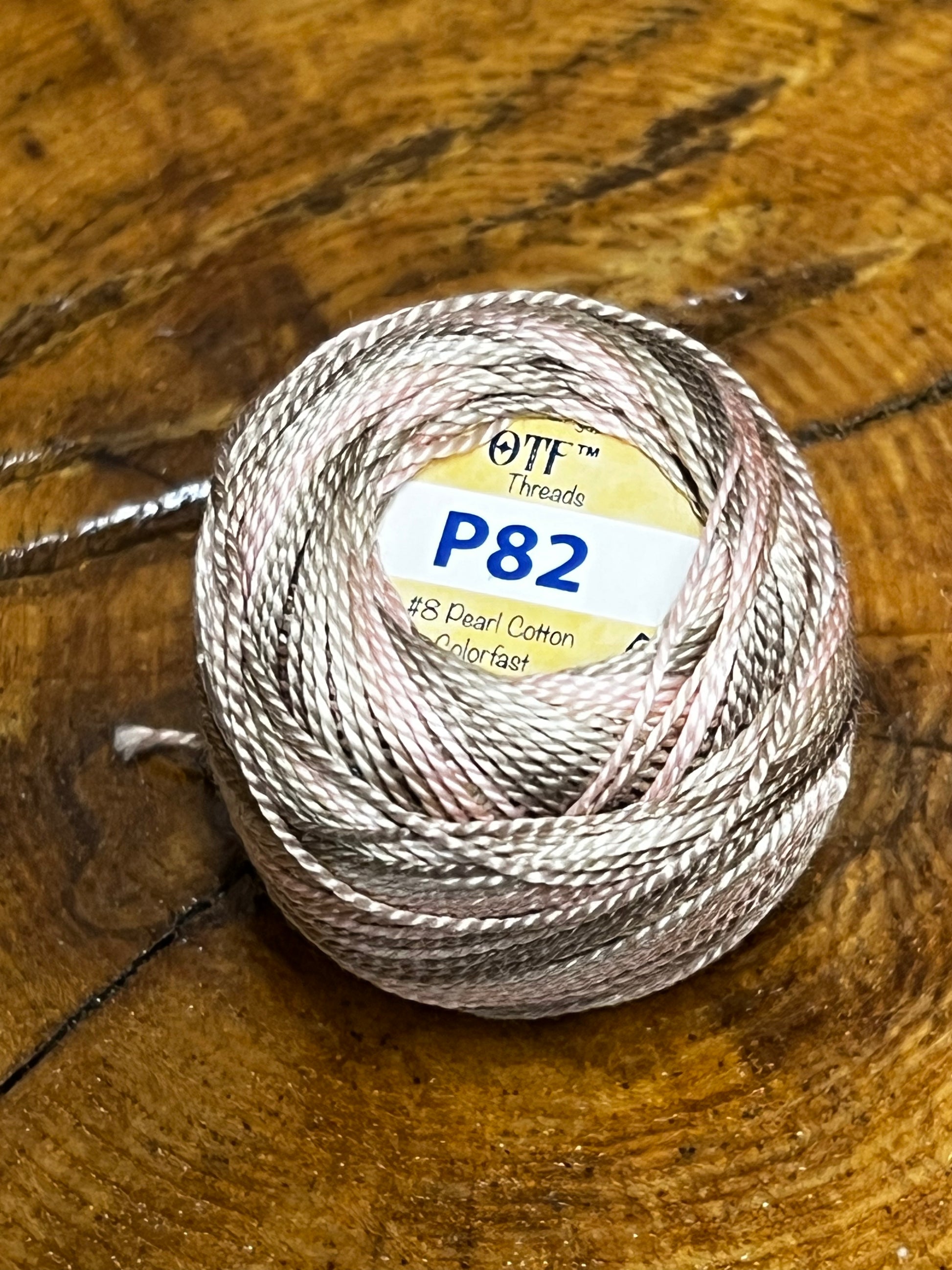 Threadbare Flag Thread, Old Tattered Flag, MUDDY PINK – Little Village Primitives