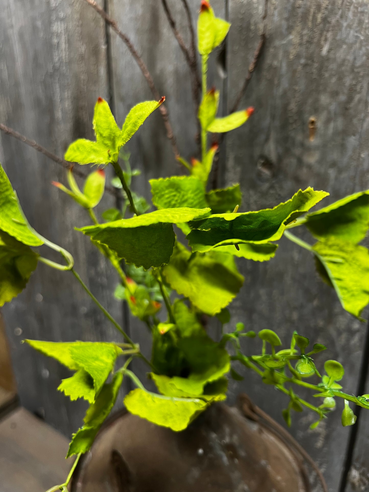 Bush, 18", MIXED GREEN FOLIAGE