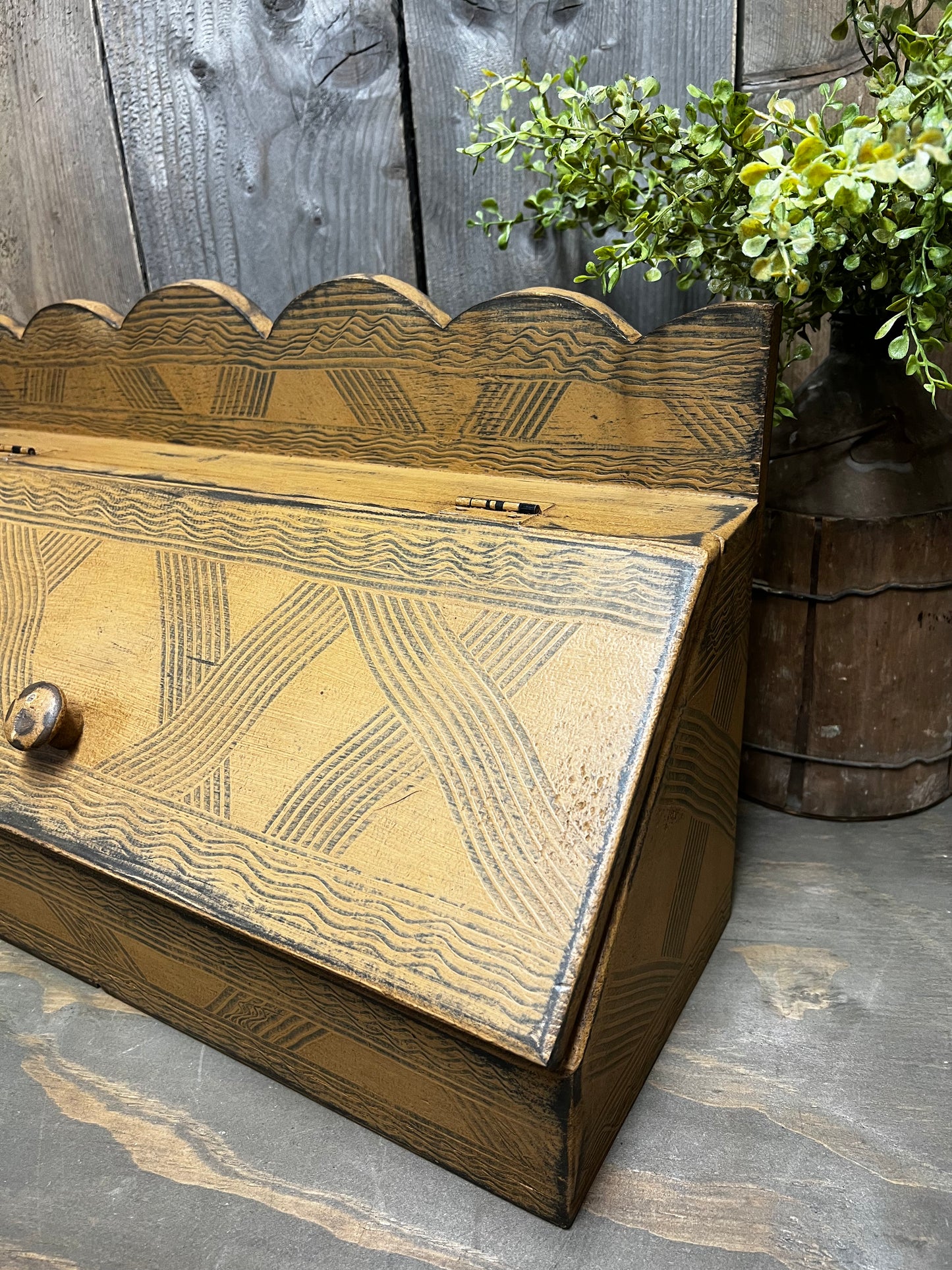 Table Box, Slanted, PUMPKIN W/ X PATTERN