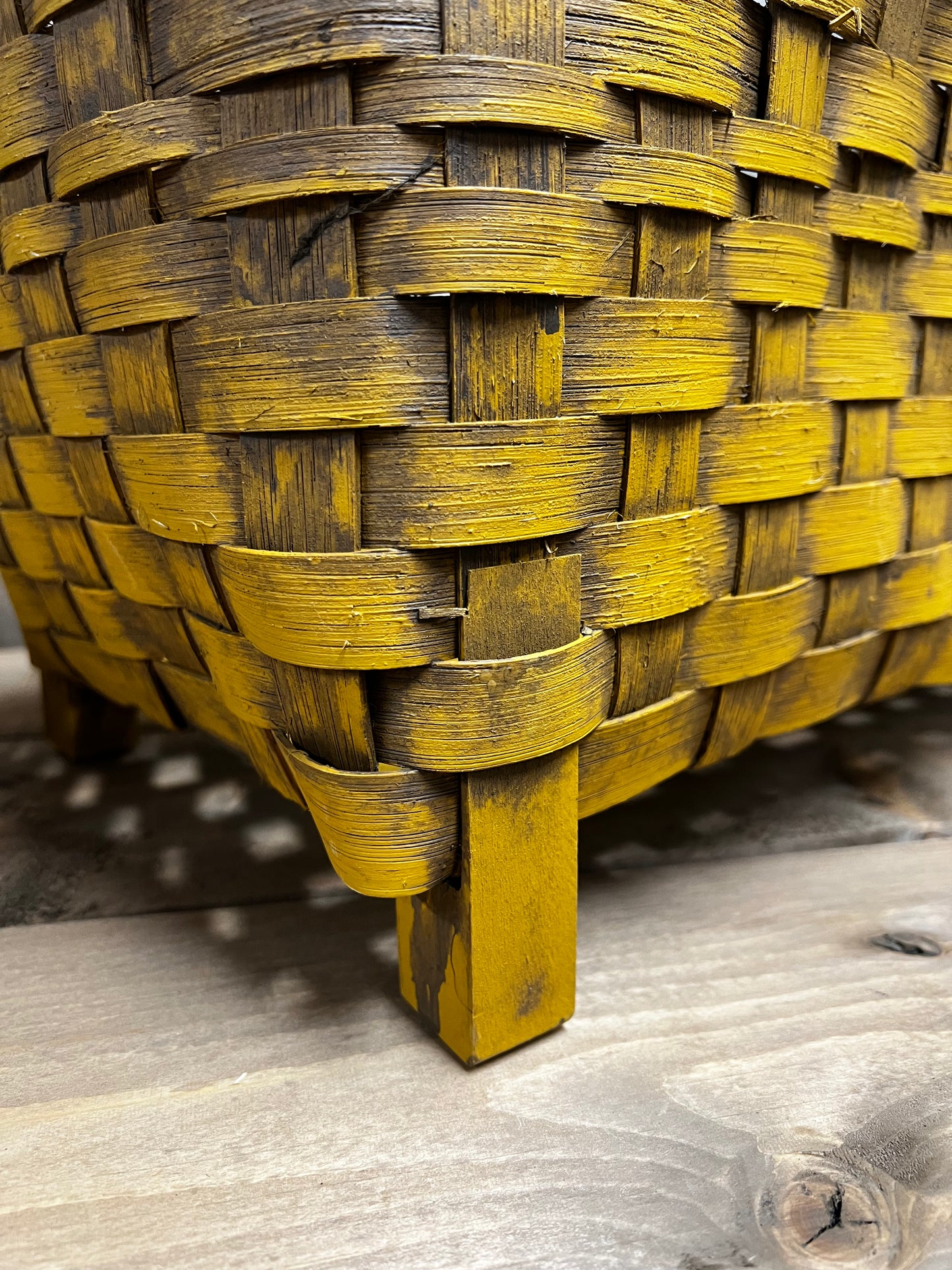 Basket, 21.5", FOOTED