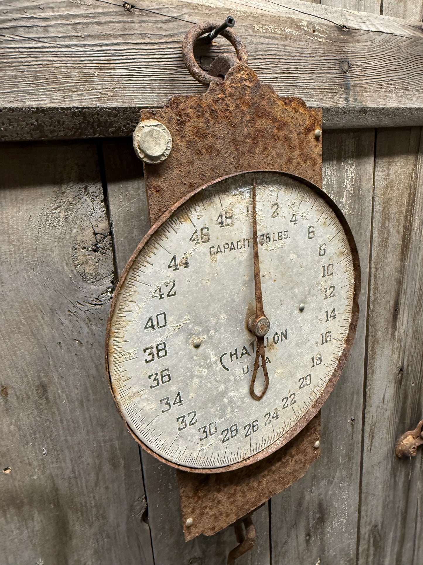 SCALE, CHATILLION, Rusty