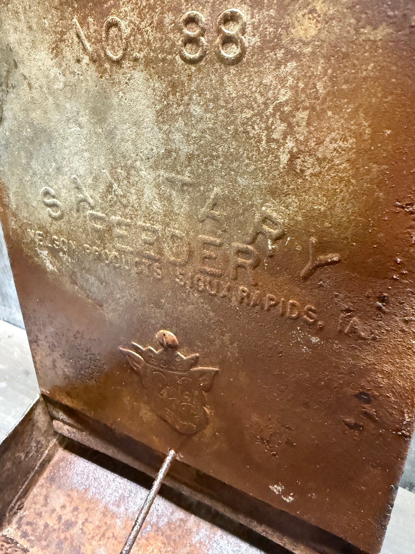 PIG FEEDER, Sanitary