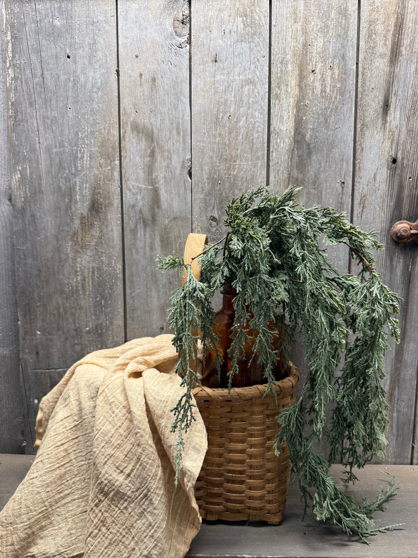 Dripping Garland, 17.5", DARK GREEN JUNIPER