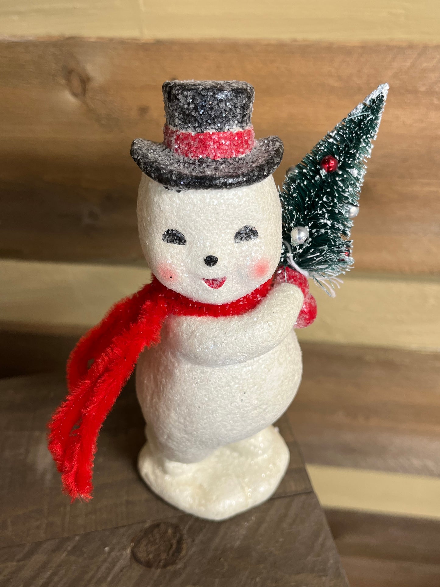 Figurine, 8", SNOWMAN W/ TREE