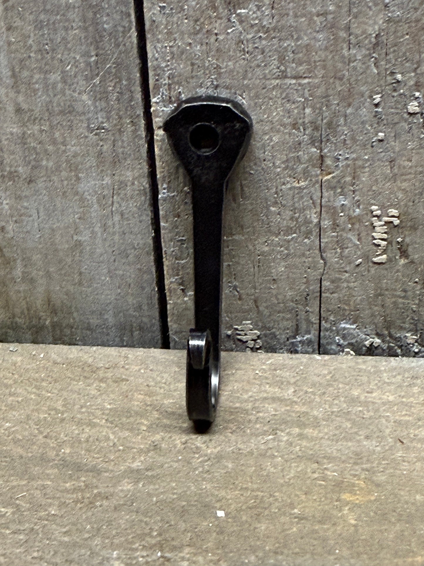Hook, AMISH MADE