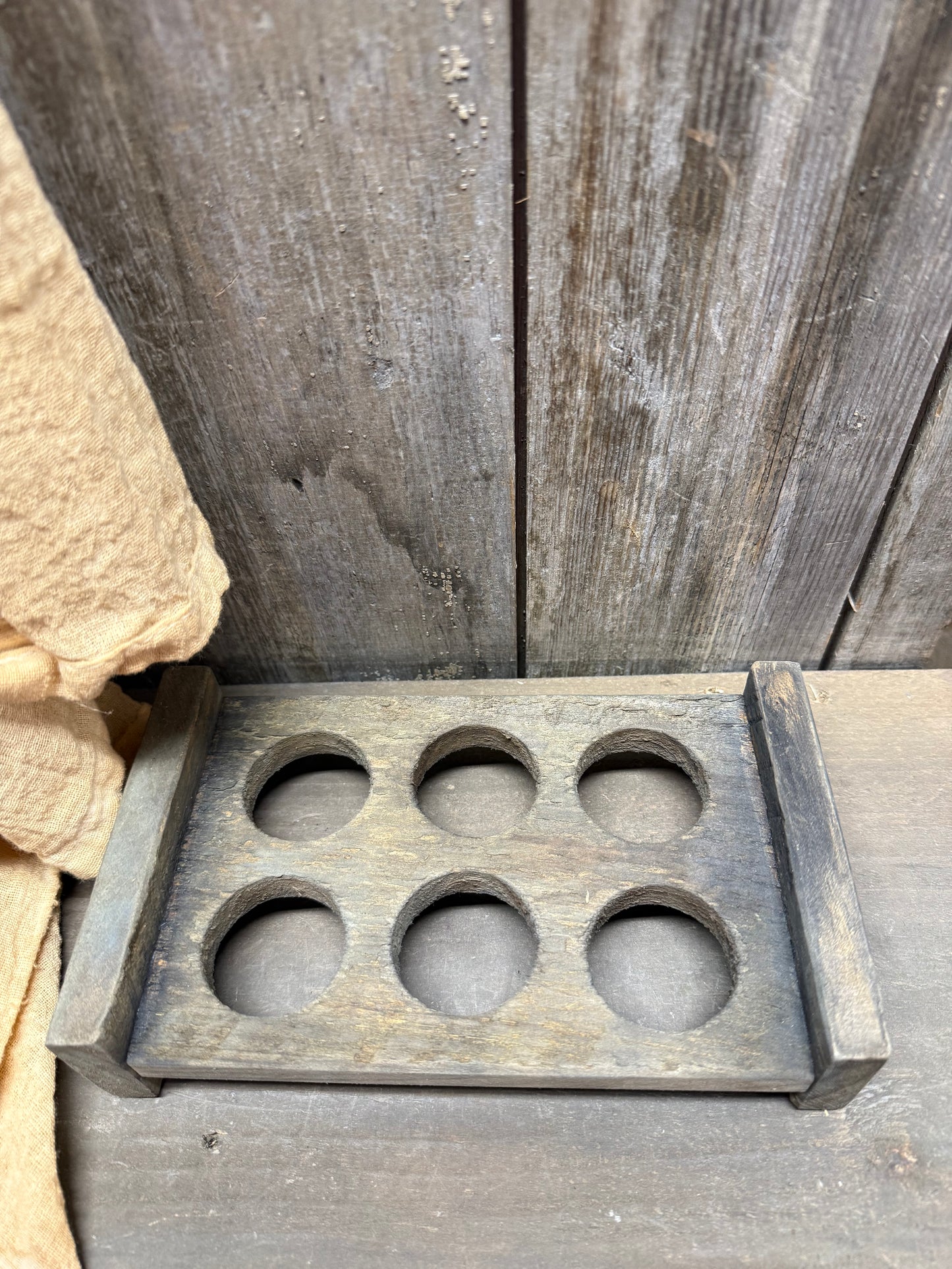 Egg Caddy, WEATHERED