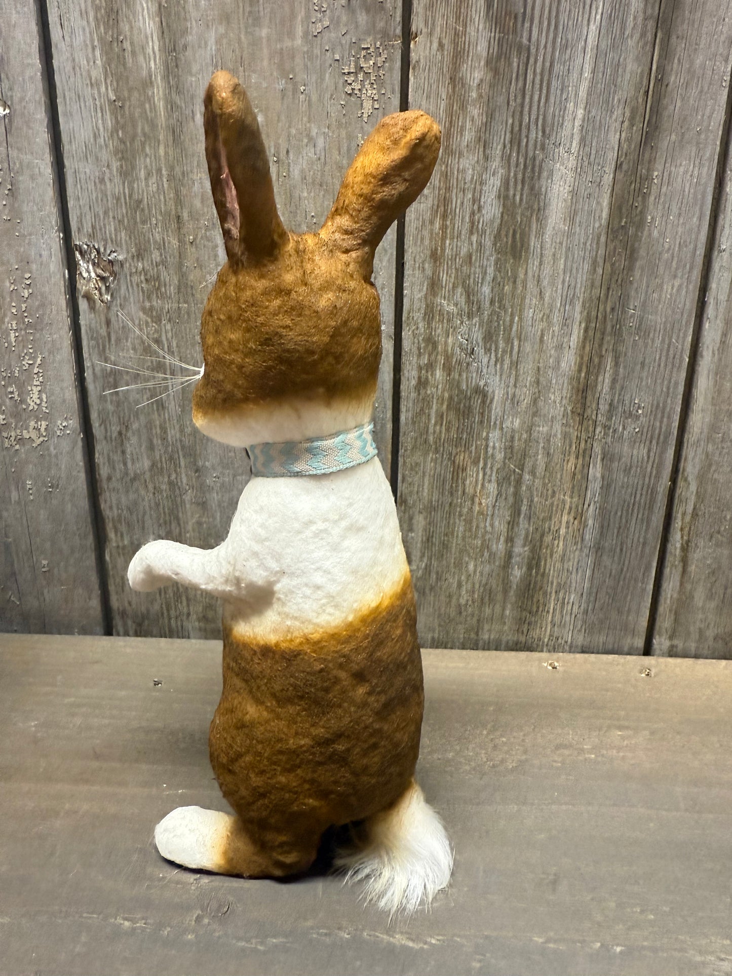 SMALL STANDING RABBIT, Assorted