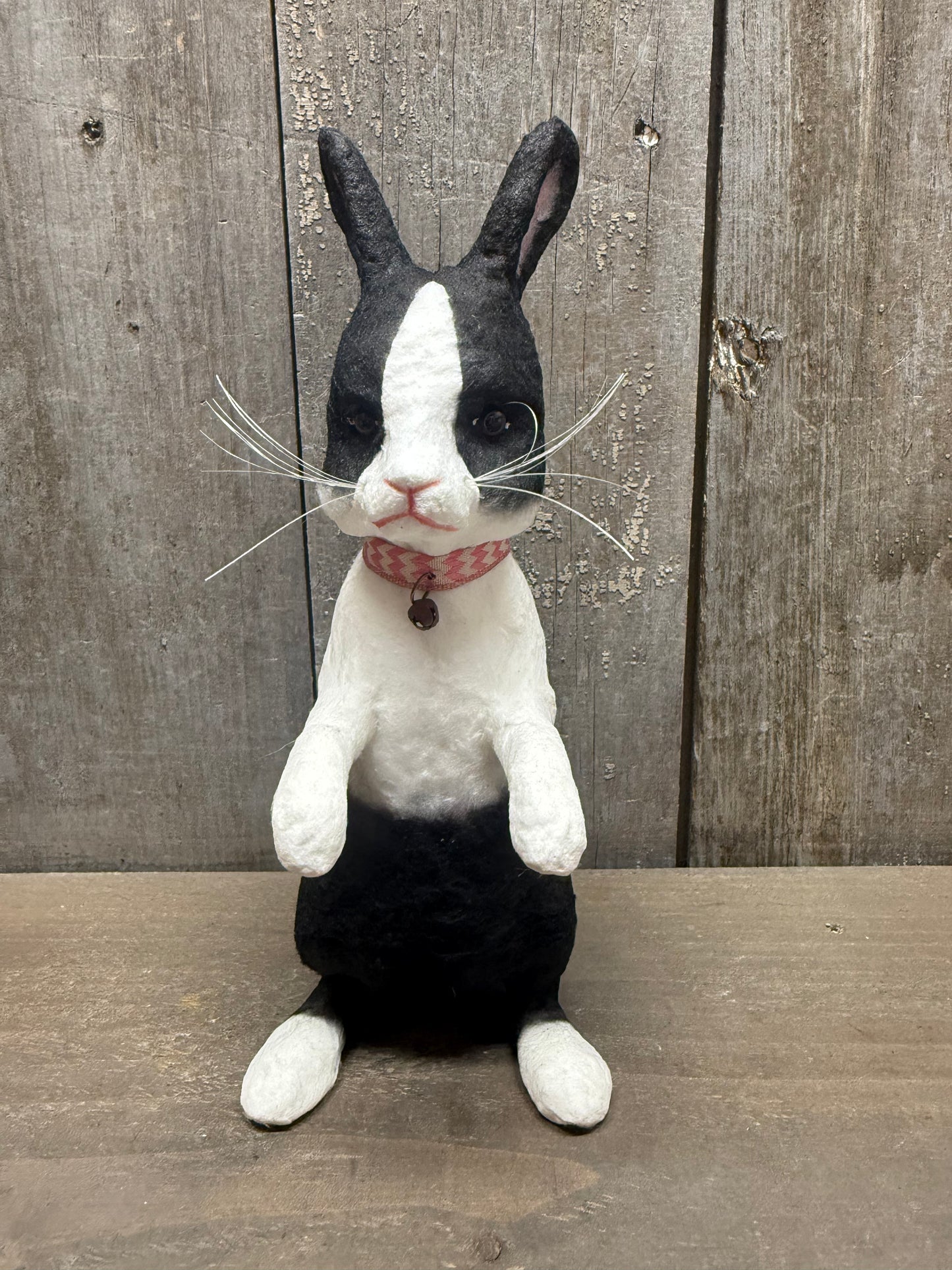 SMALL STANDING RABBIT, Assorted