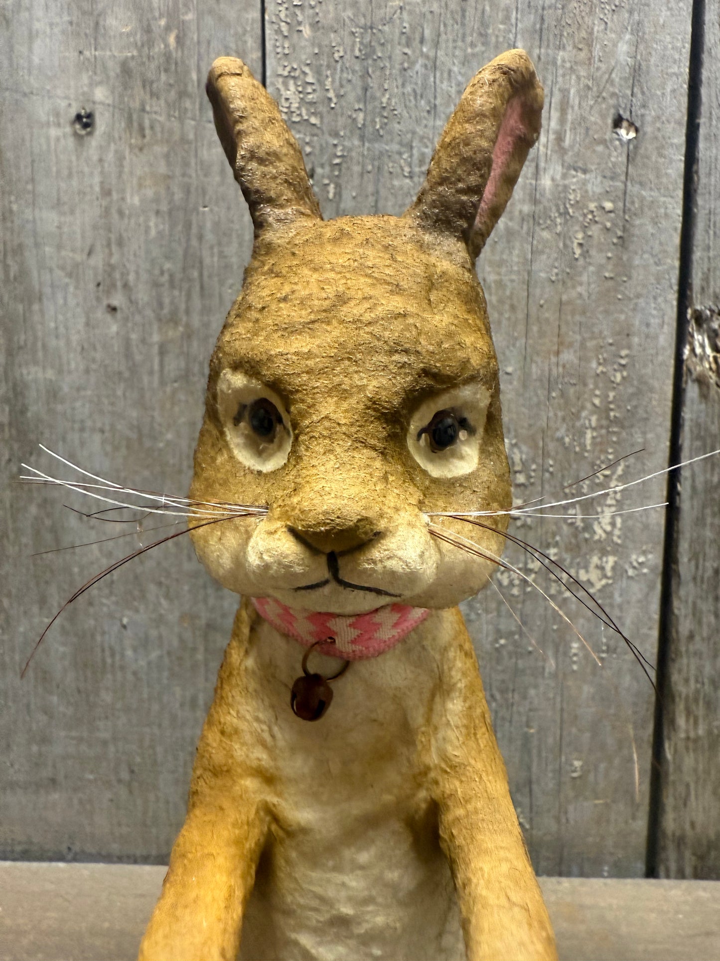 SMALL STANDING RABBIT, Assorted