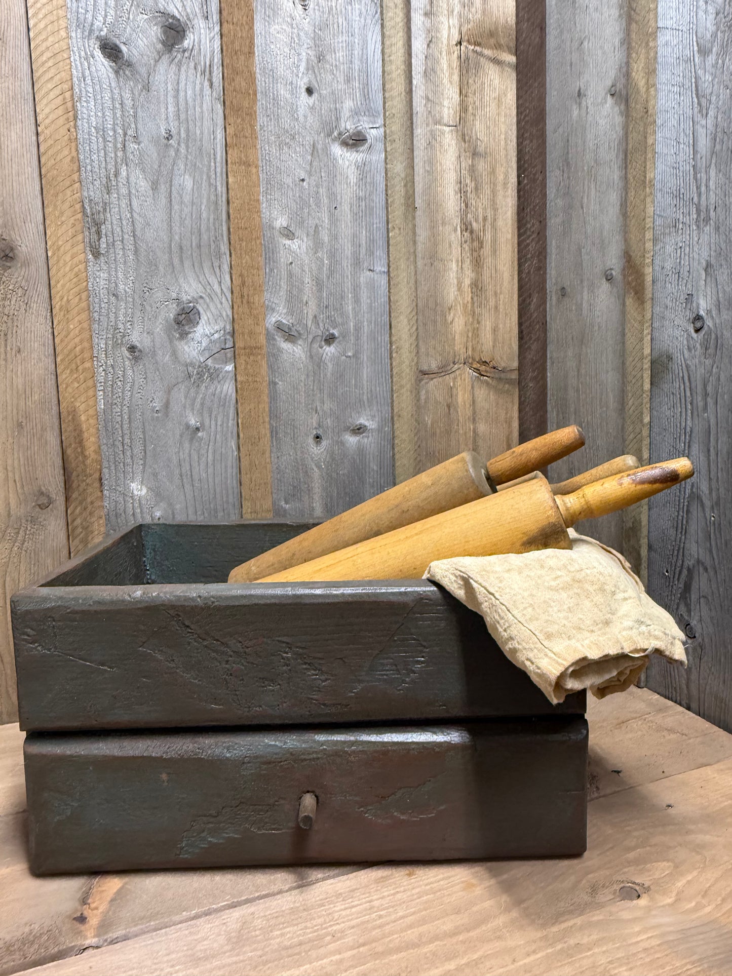 1 DRAWER CADDY, Distressed
