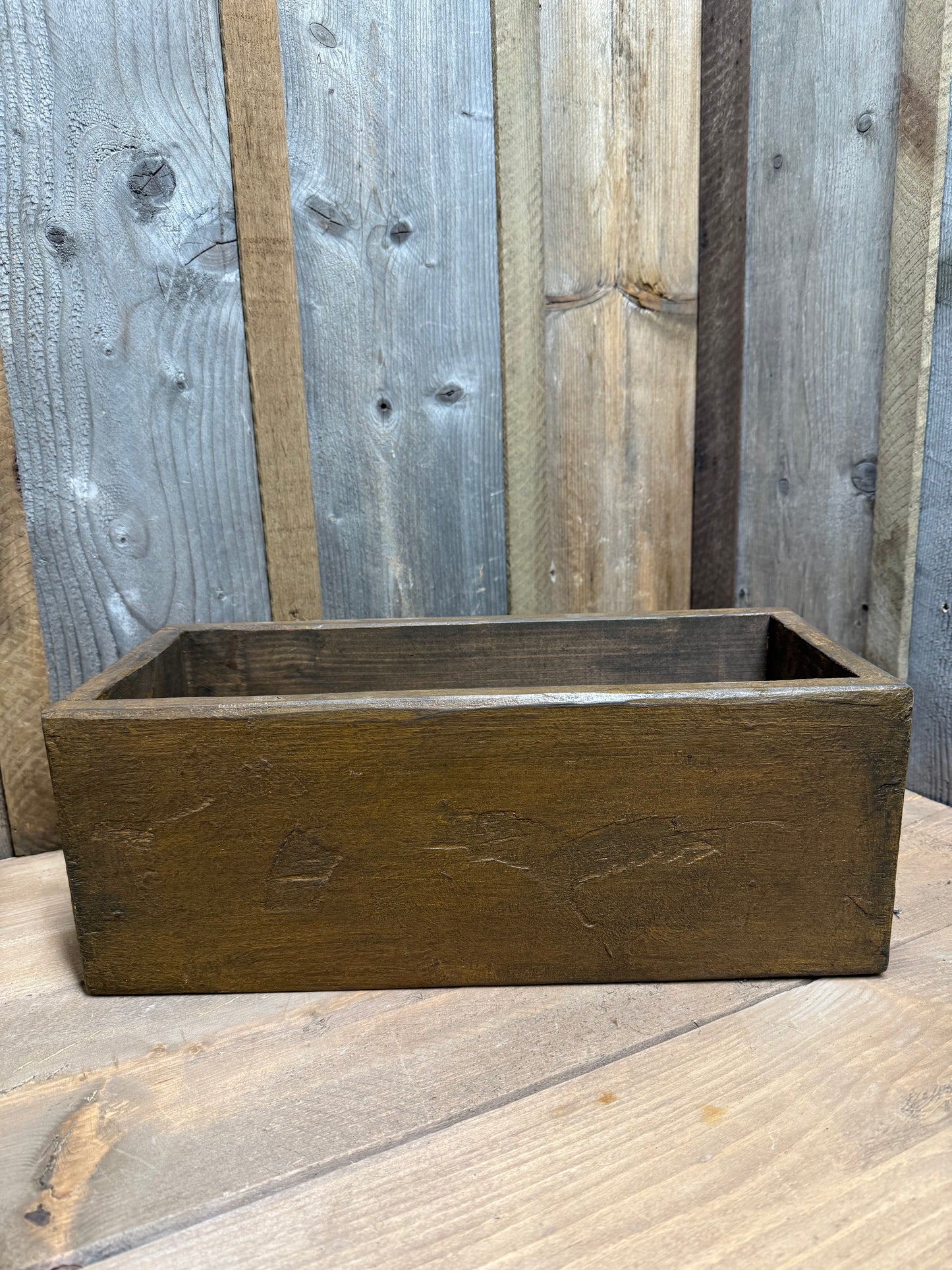 BOWL BOX, Distressed