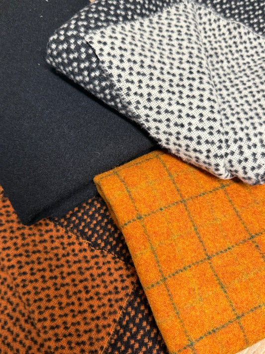 Wool Bundle, Unwashed, JACK O’LANTERN