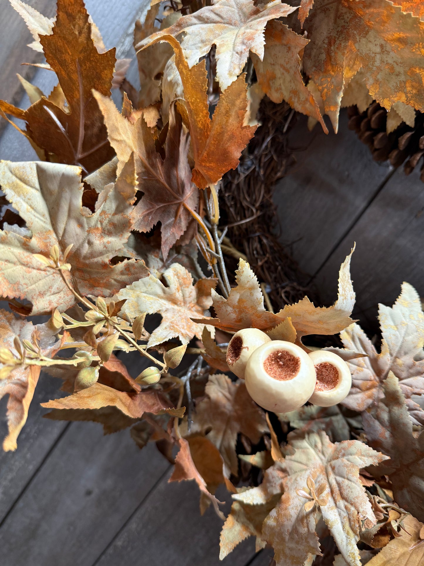 Wreath, 28", EARTHY MAPLE