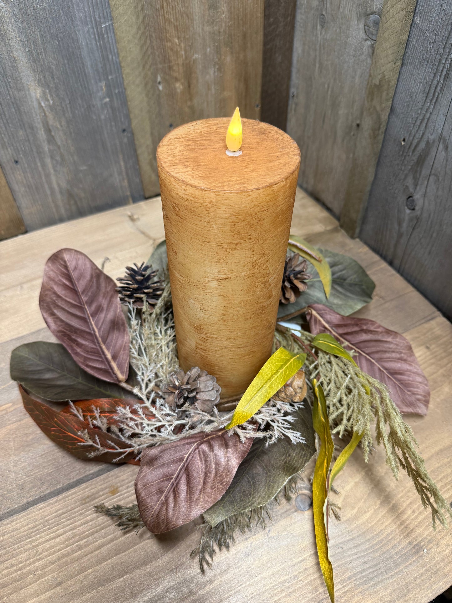 Candle Ring, 4" Inner Ring, MAGNOLIA LEAF & PINECONE