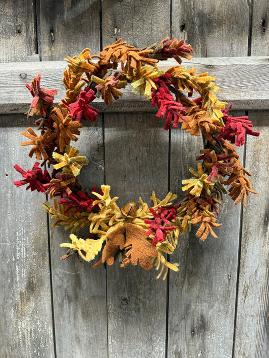 Wreath, Wool, 14", FALL SPLENDOR