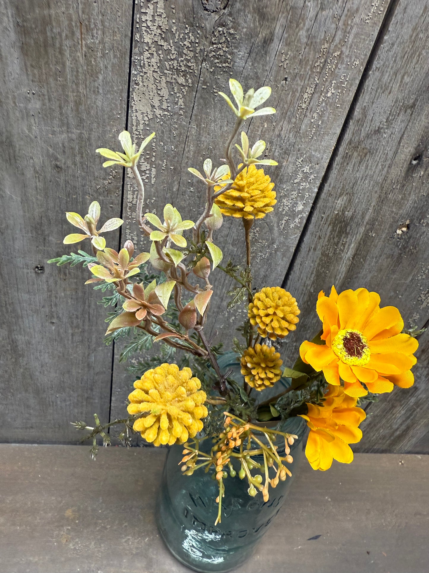 Pick, 15", YELLOW DAISY