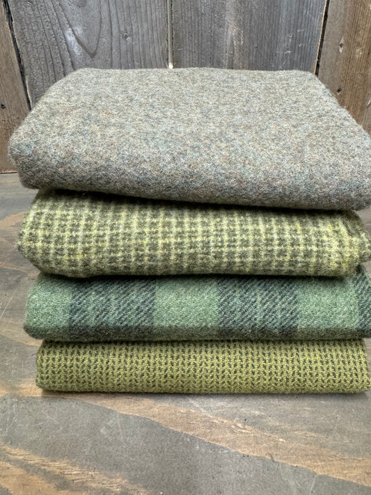 Wool Bundle, Unwashed, FIR TREES