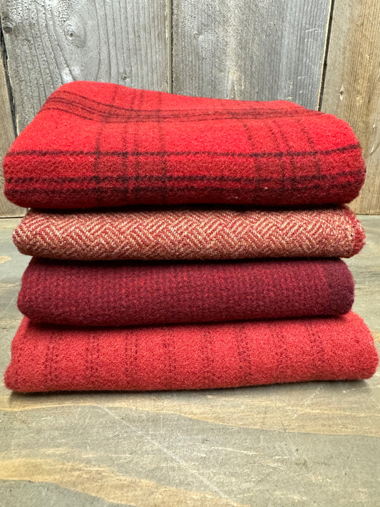 Wool Bundle, Unwashed, HOLLY BERRIES