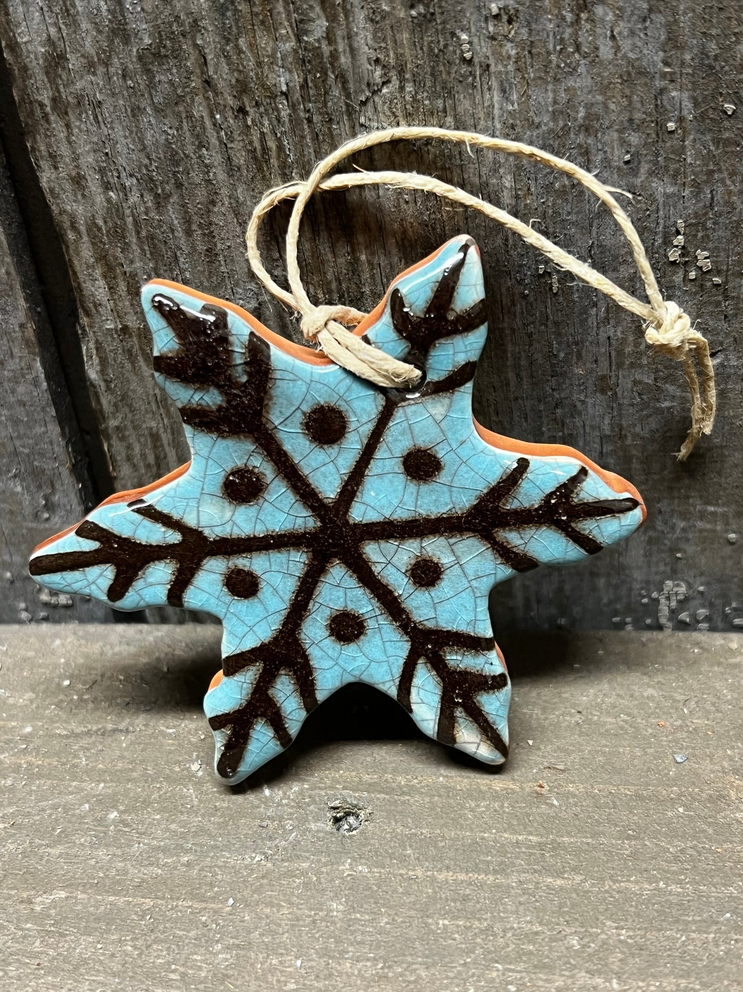 Ornament, Redware, FLURRY/BLUE/BLACK