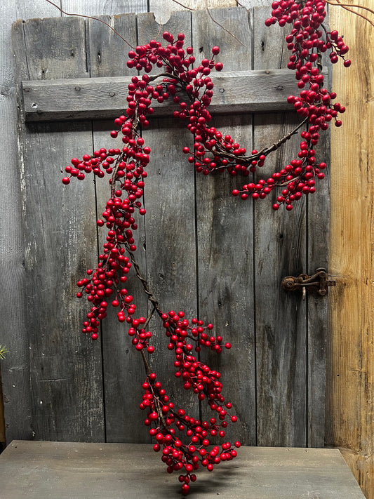 Weatherproof Berries, Matte Finish, 5' GARLAND