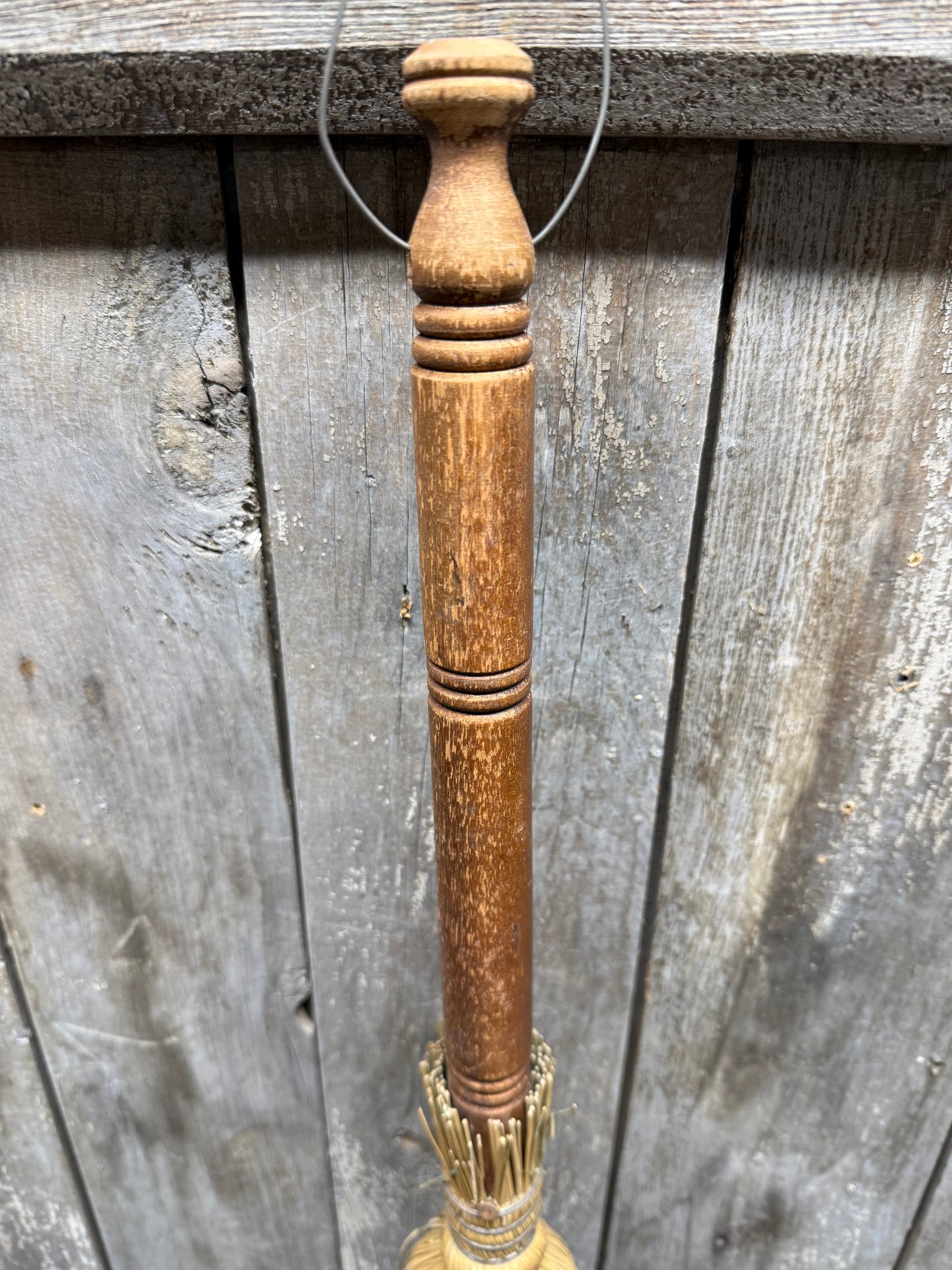 BROOM, 26", Spindle Handle
