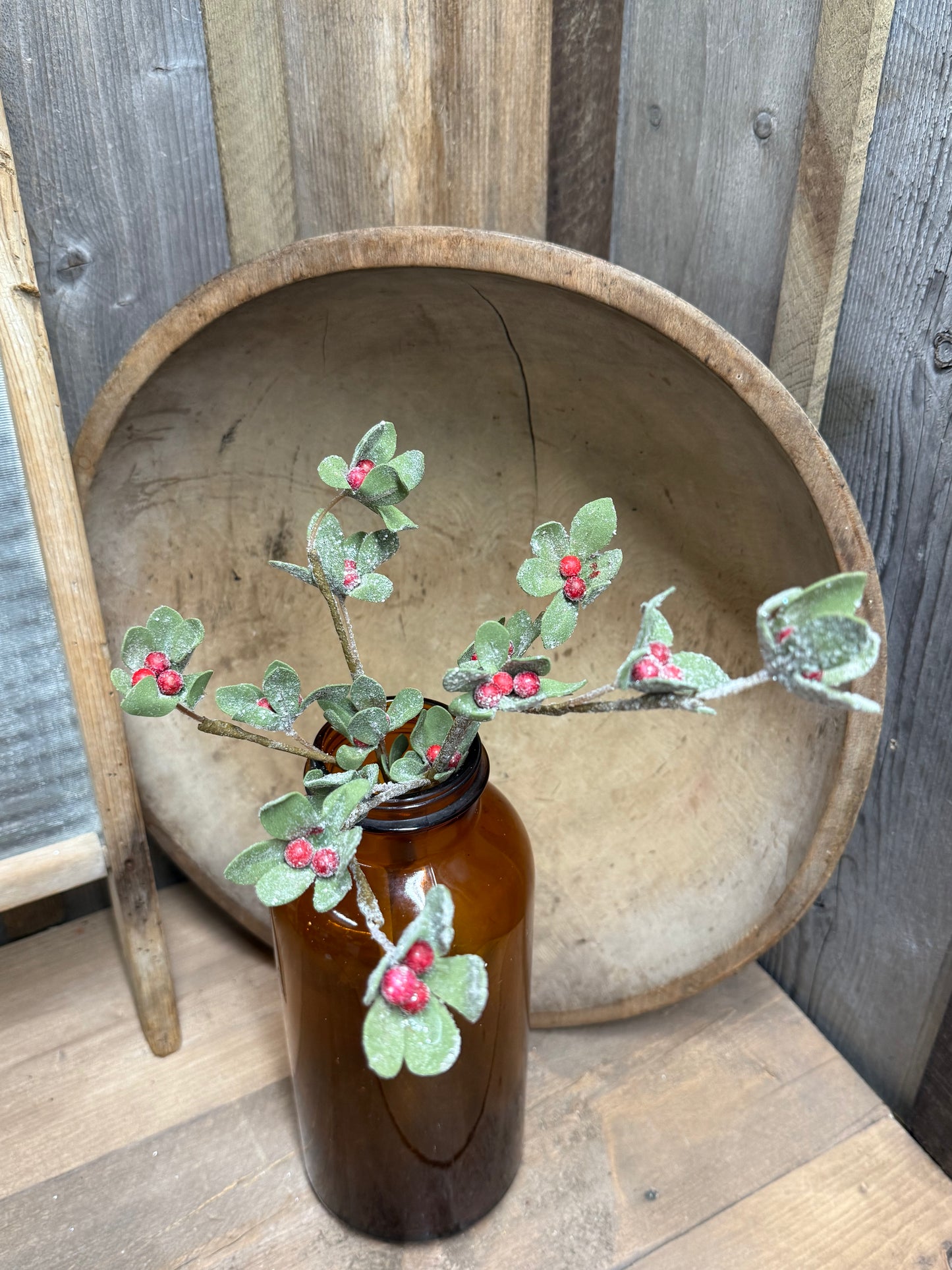 Pick, 17", GREEN LEAF & RED BERRY