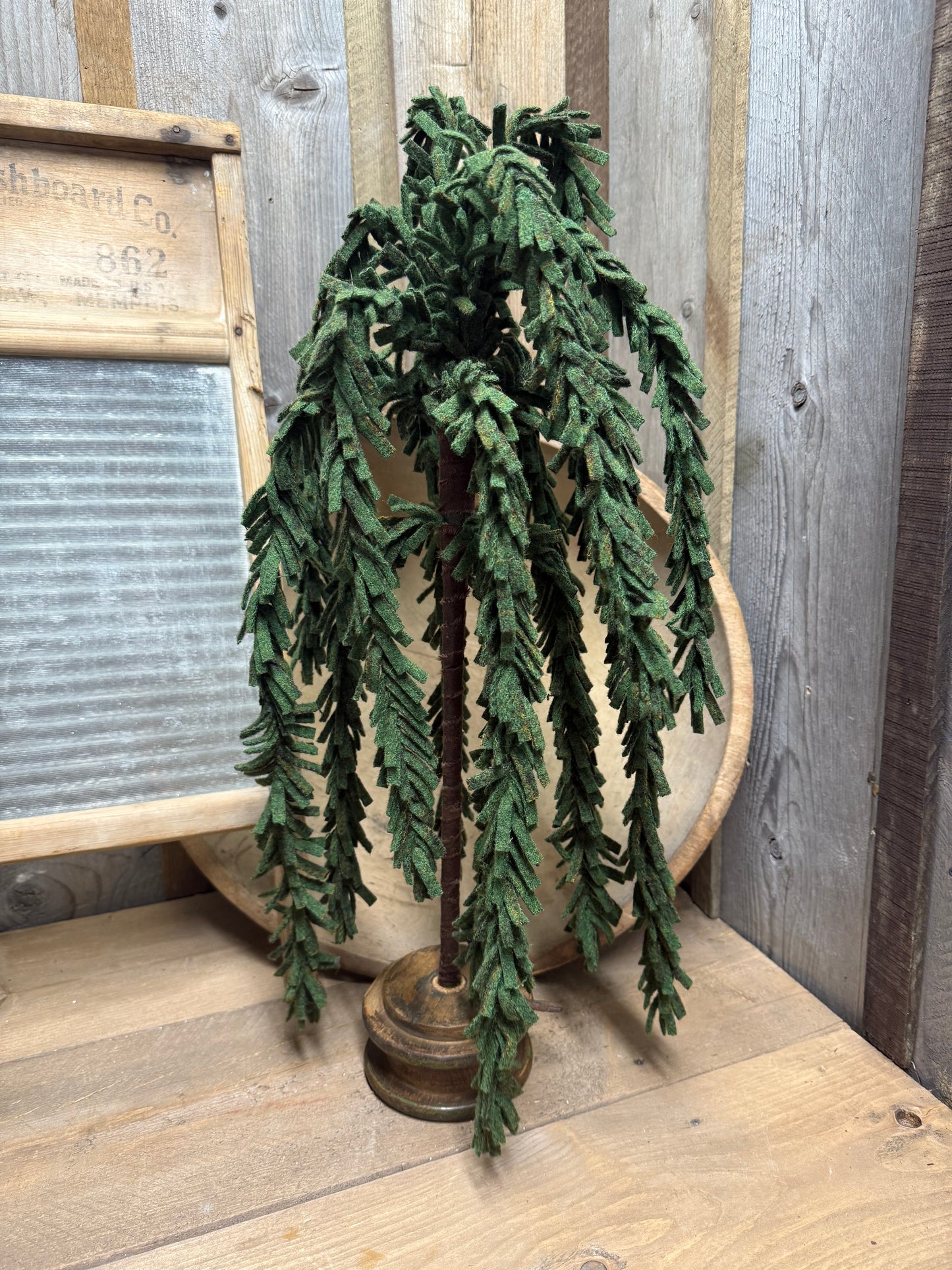 WILLOW TREE, Wool