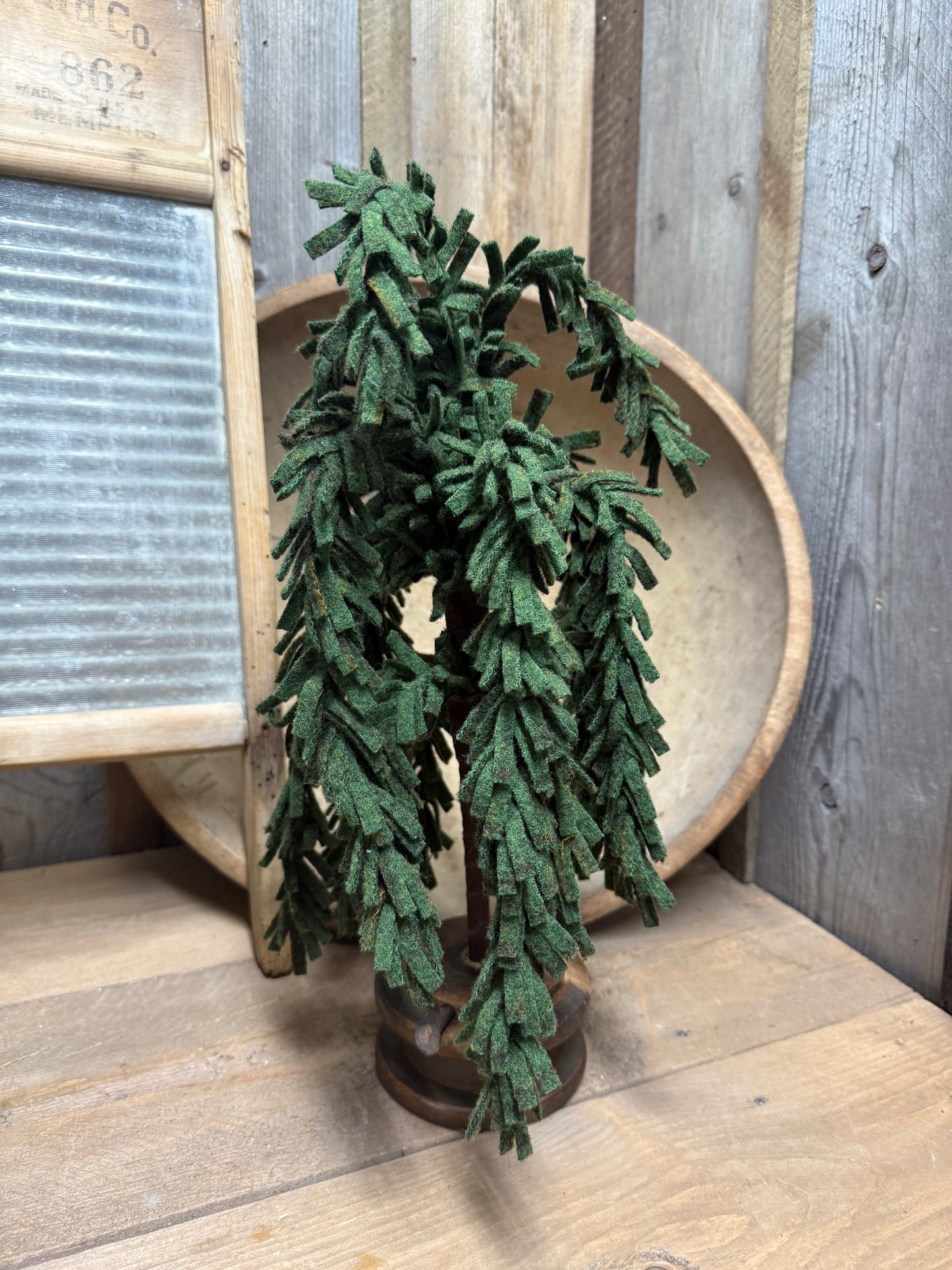 WILLOW TREE, Wool