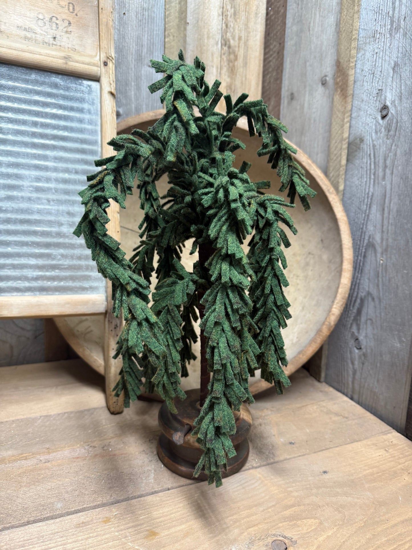 WILLOW TREE, Wool