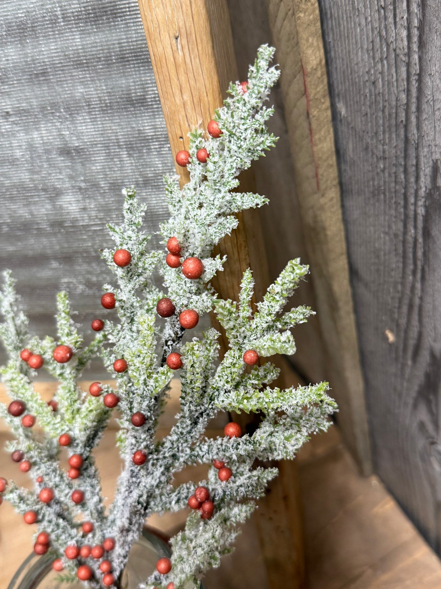 Pick, 12", RED BERRY FIR