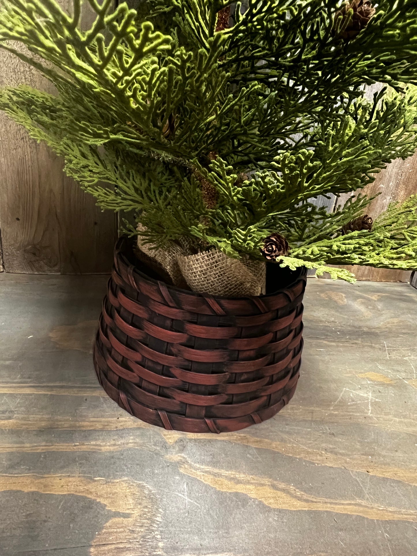 Tree Skirt Basket, MEDIUM