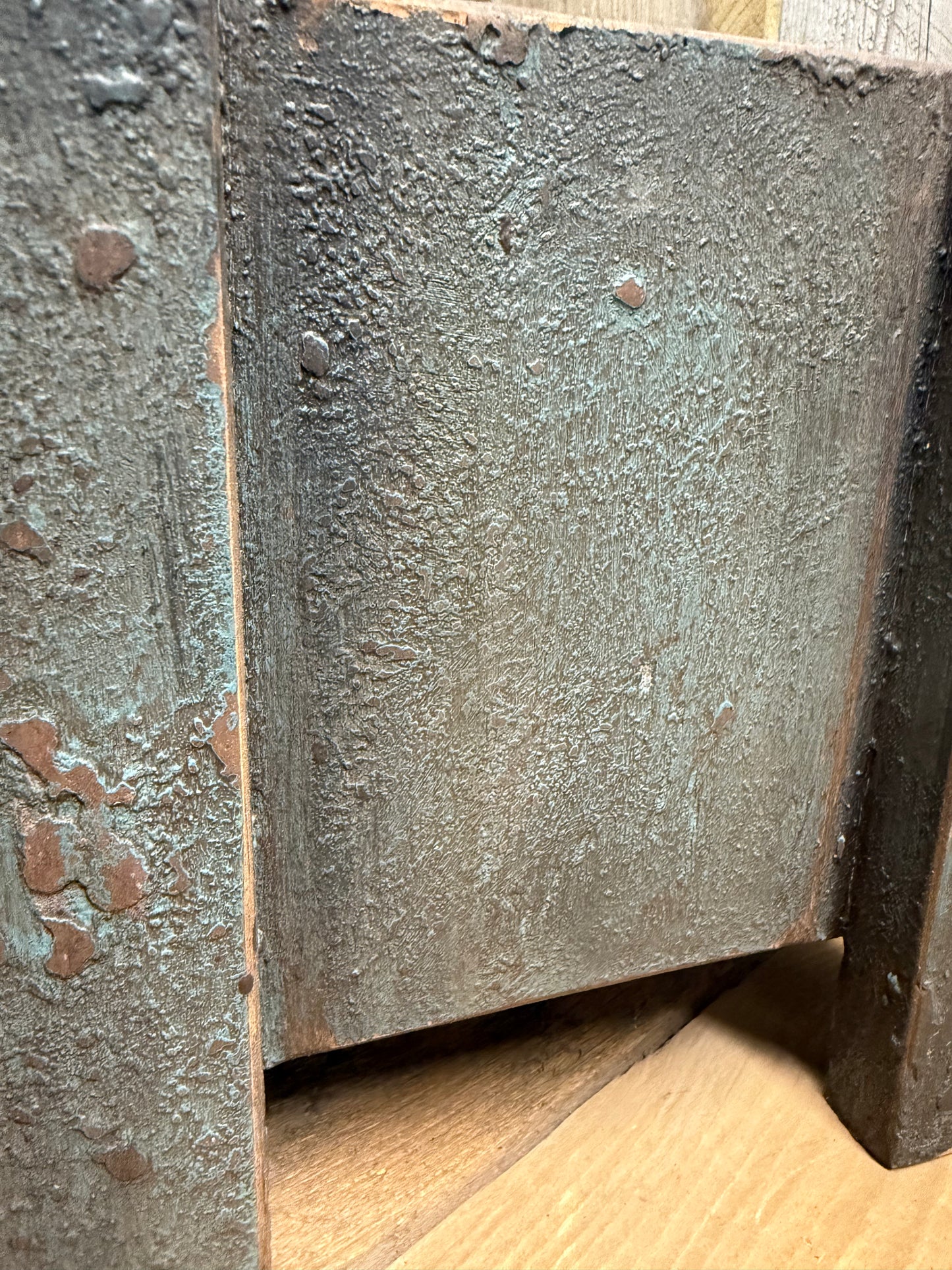 Tree Box, Grungy, SMALL or LARGE