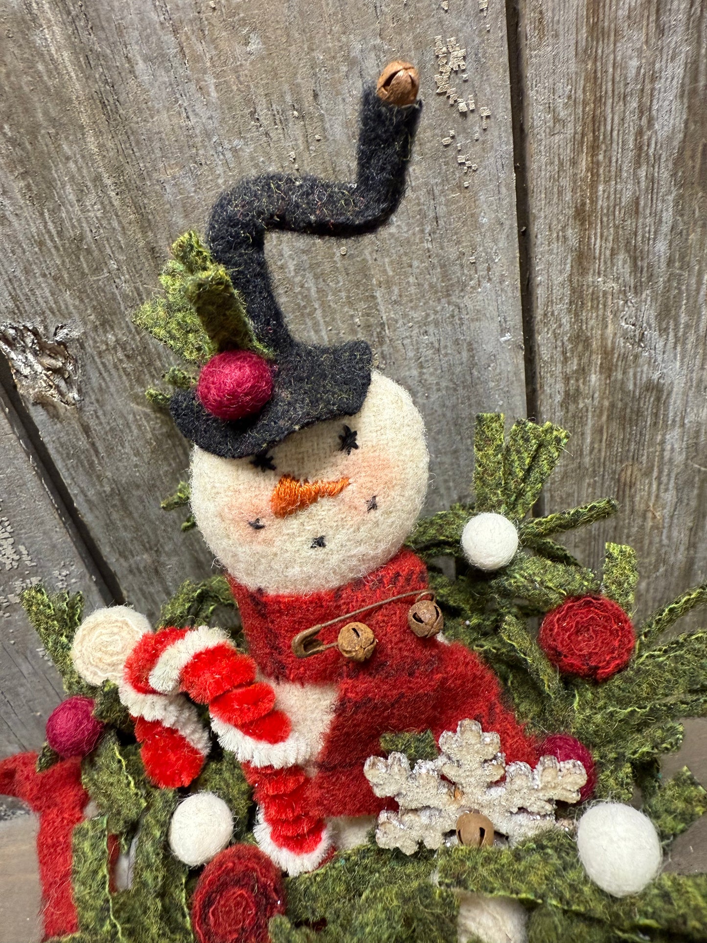 Vintage Cup, 8", SNOWMAN/TWISTED HAT