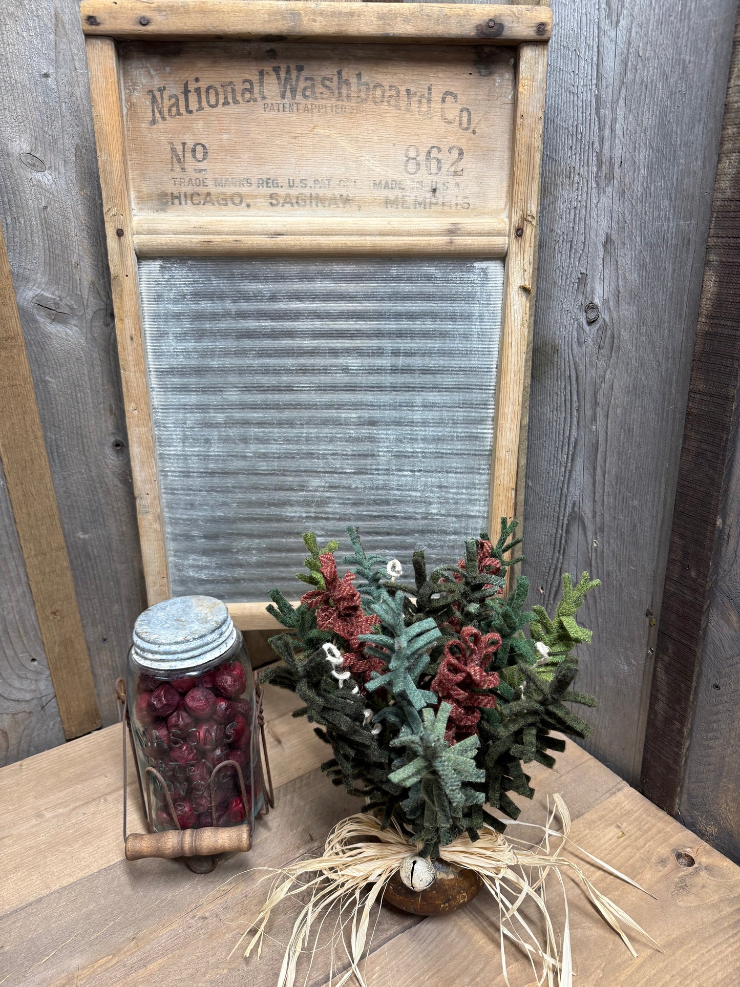 Wool Spray, 11.5", VINTAGE BASE