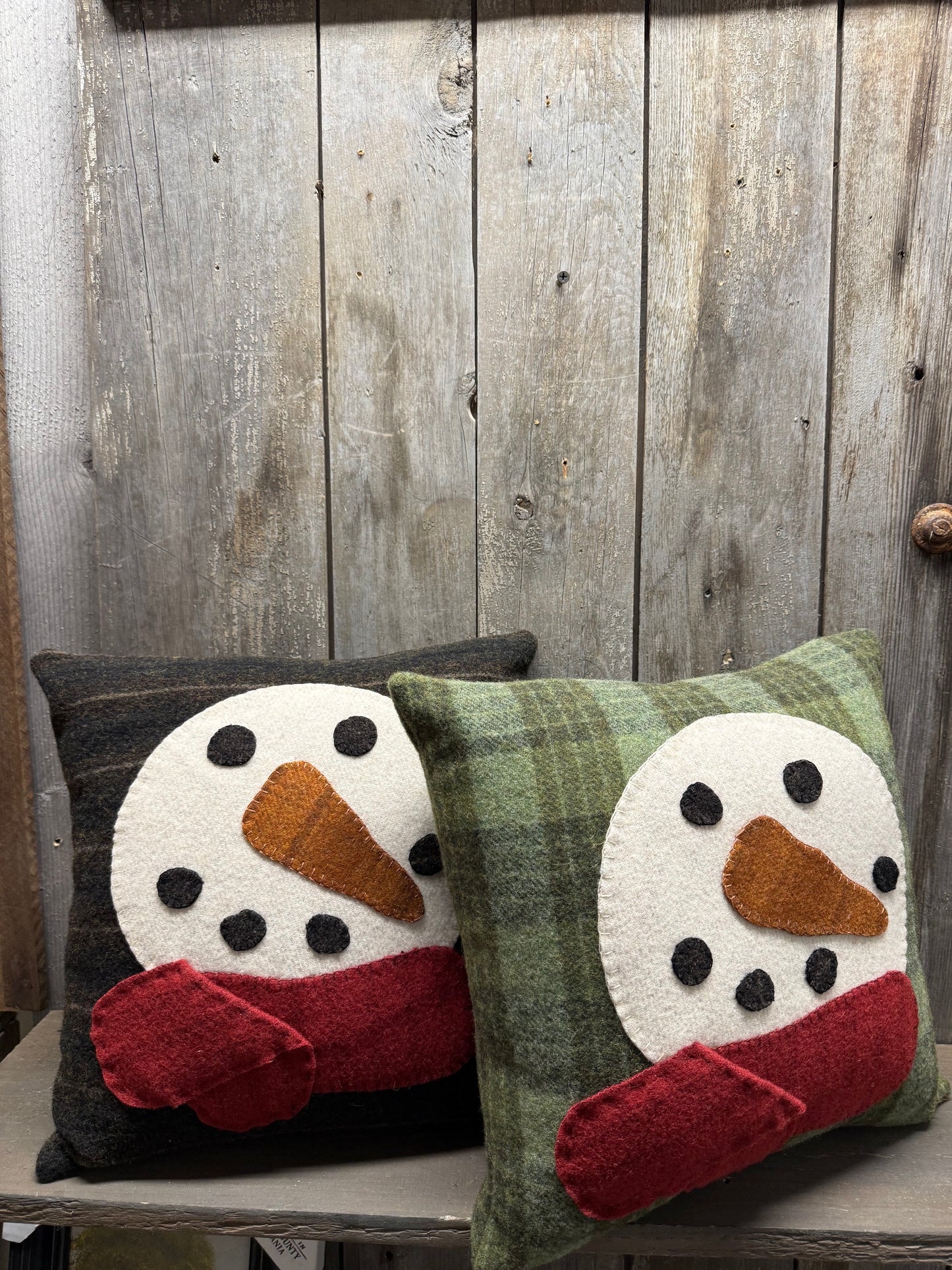 PILLOW, 14", JOLLY JOE