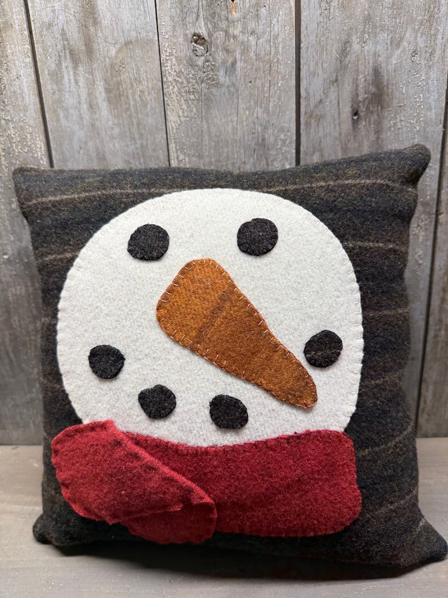 PILLOW, 14", JOLLY JOE