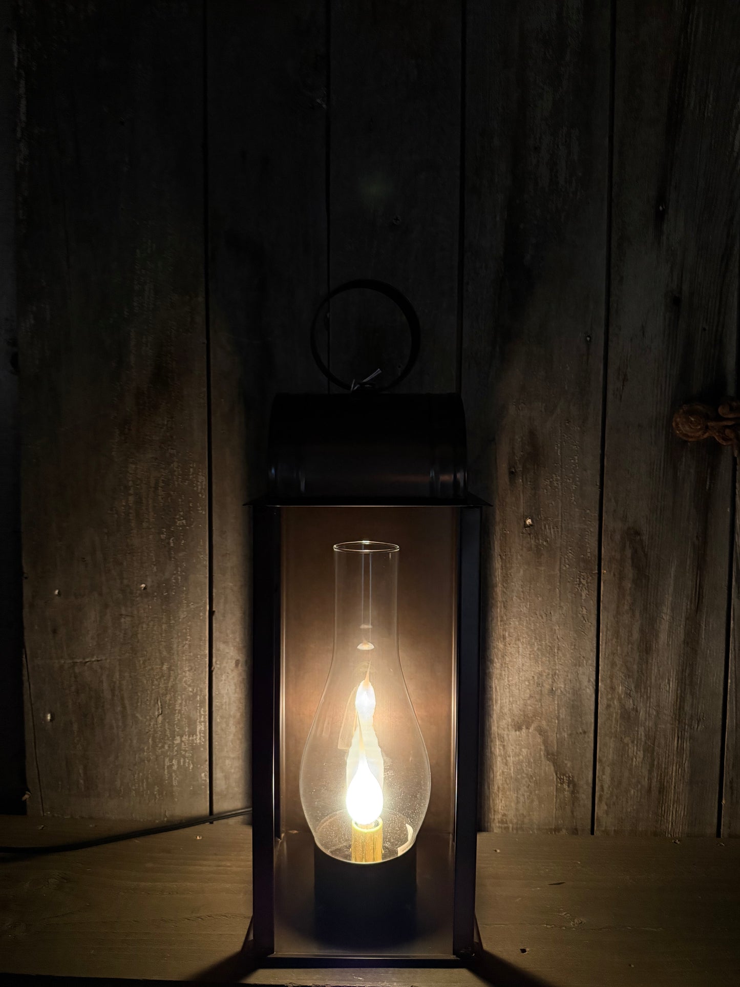 Mantle Light, 18.25", COLONIAL