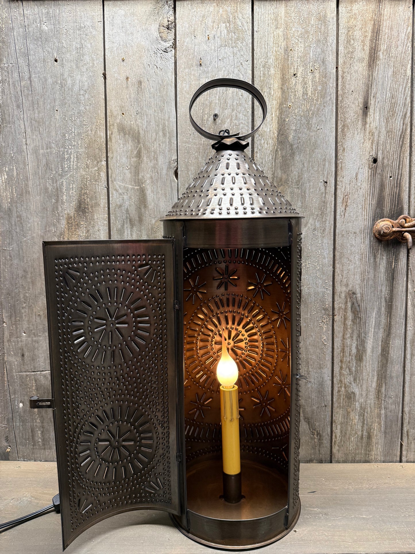 Lantern, 22", CHIMNEY