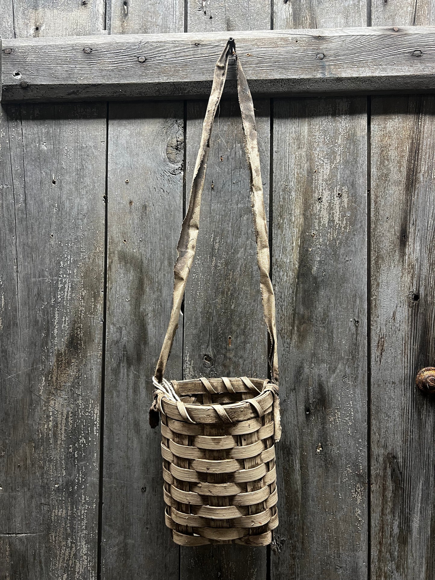 Basket, RAG HANDLE