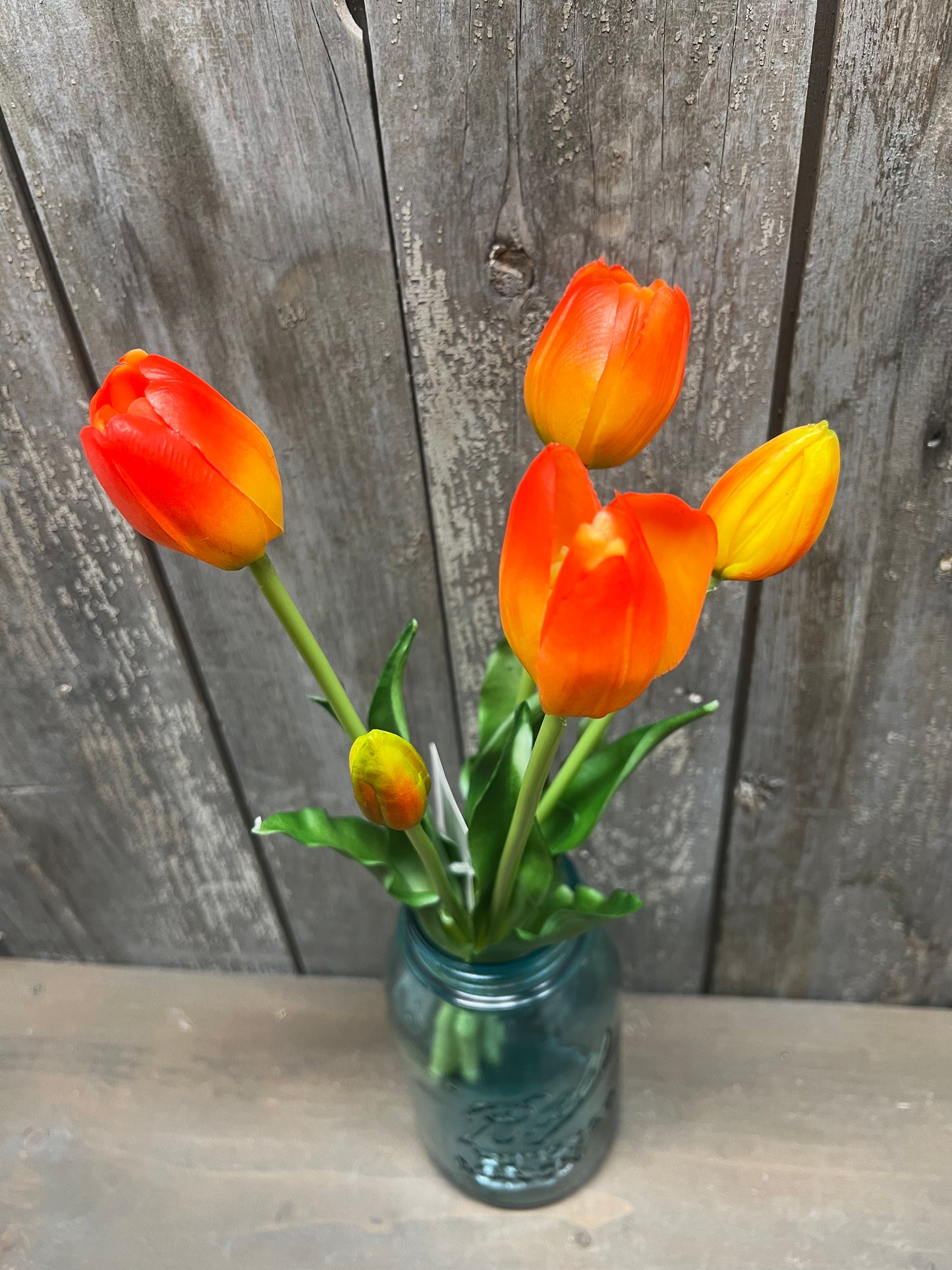 Bunch, Real Feel Tulips, TANGERINE