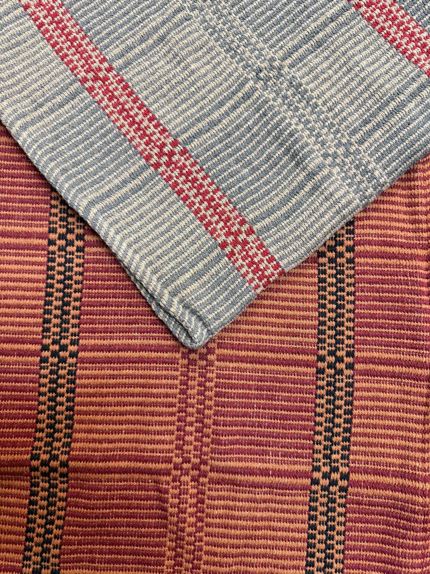 Runner, FHW, LOG CABIN