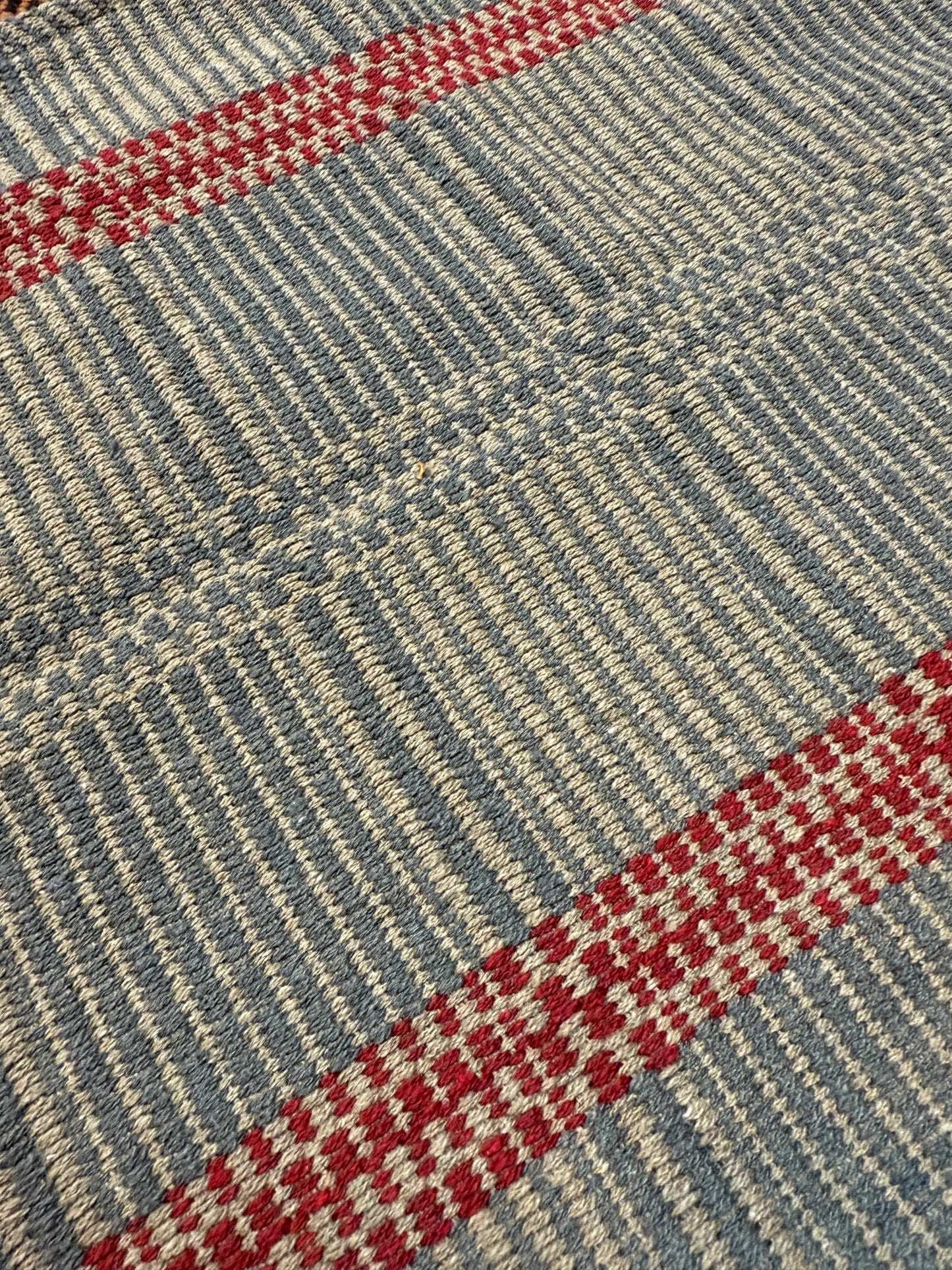 Runner, FHW, LOG CABIN