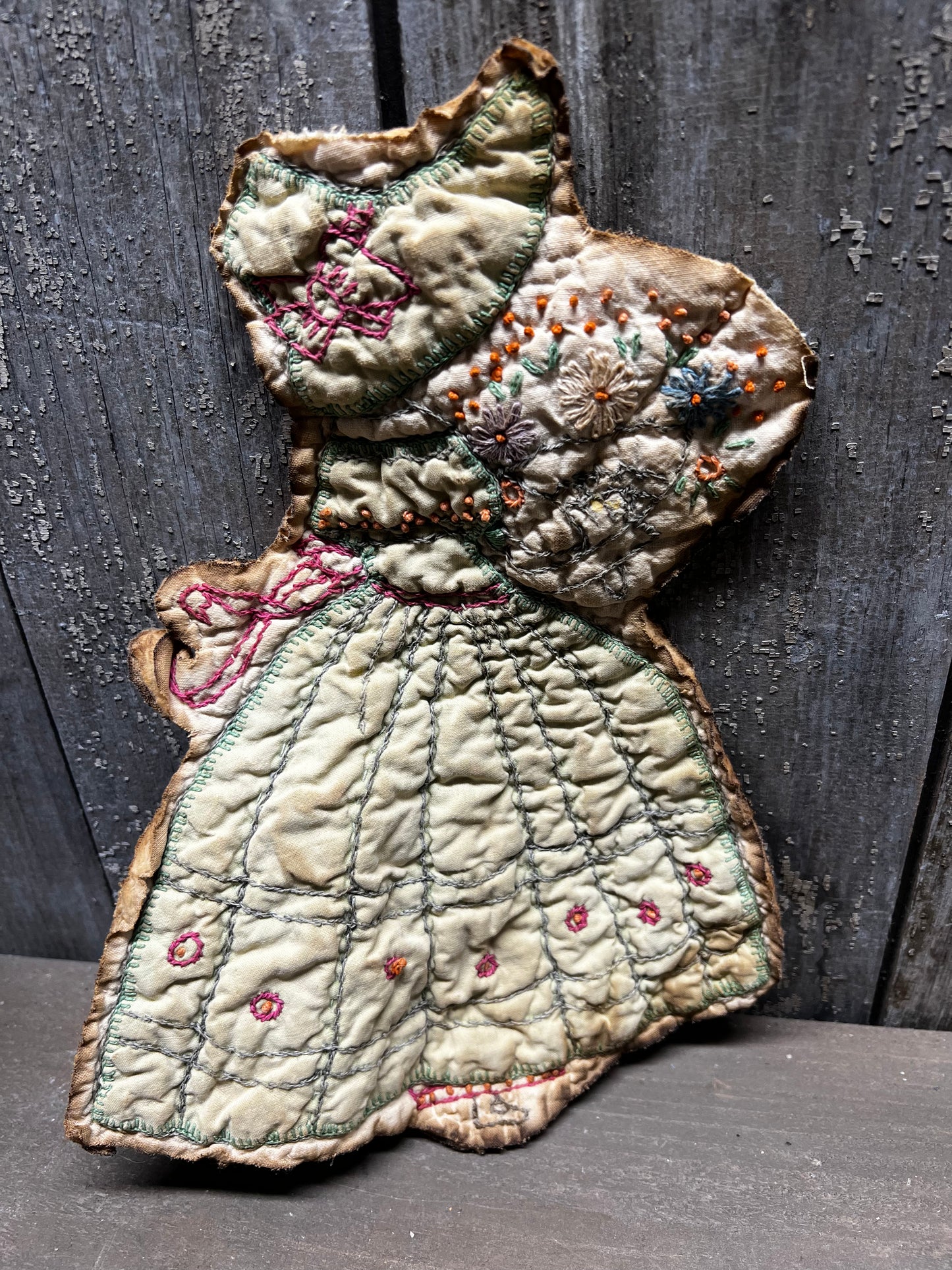 Quilt Remnant, Assorted, GIRL W/ FLOWERS