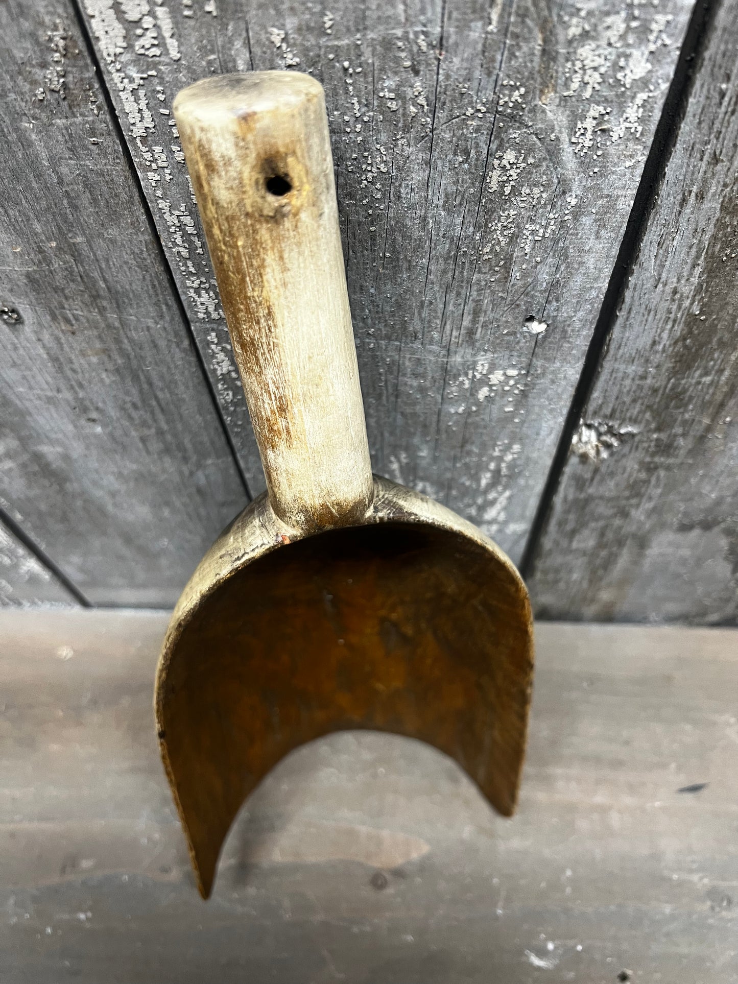 Wooden Scoop, HOLE IN HANDLE