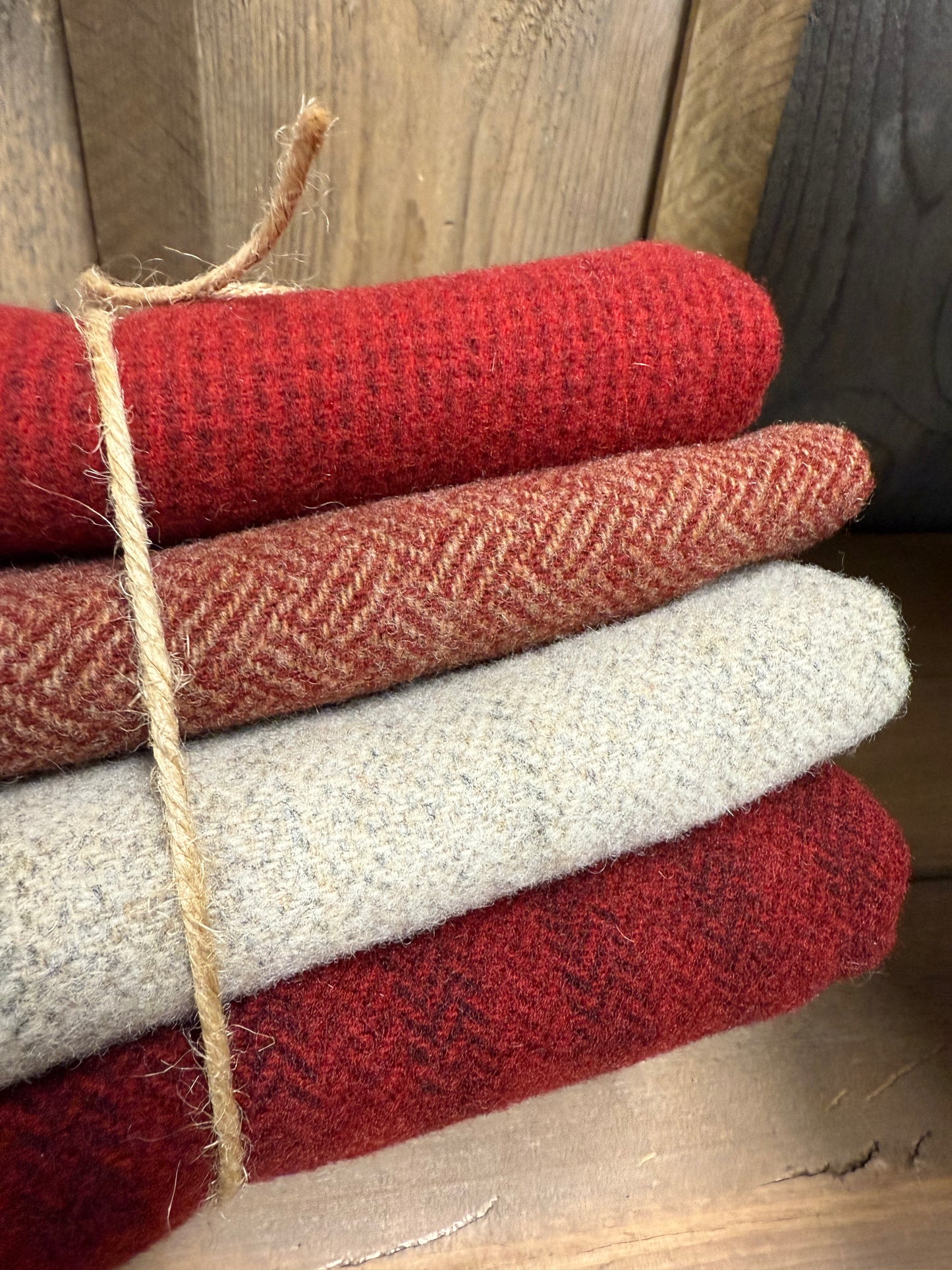 Wool Bundle, Unwashed, CUPID’S ARROW