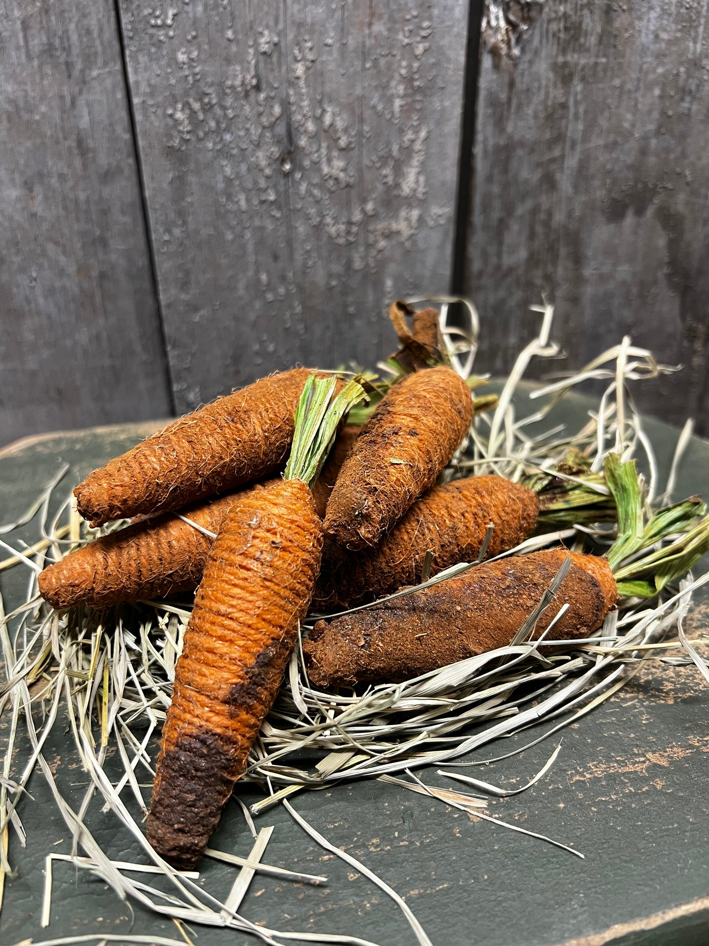 Bowl Filler, Set/8, GRUNGY CARROTS