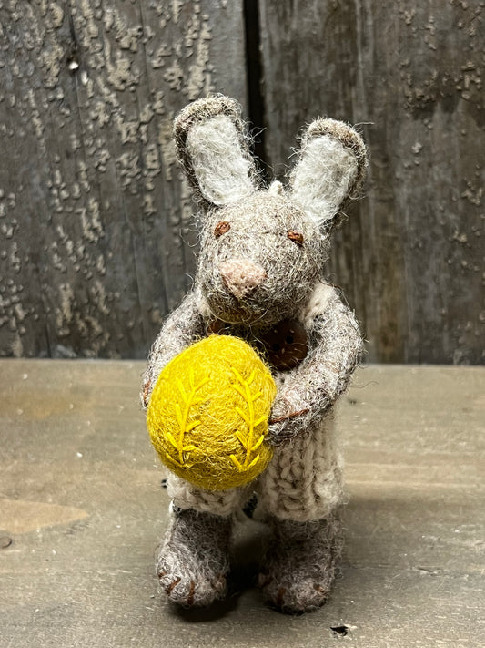 Bunny, Small Felted, GREY W/ PANTS & YELLOW EGG