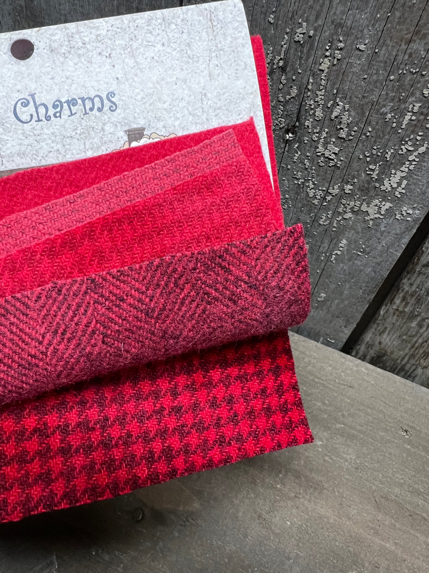 Wooly Charm Pack, RED